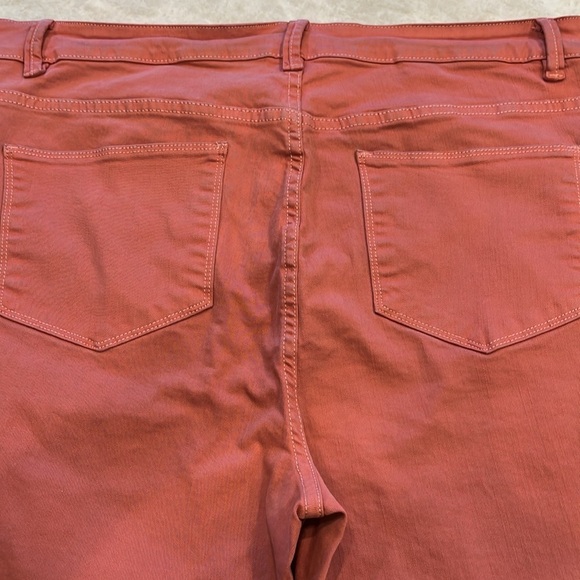 Soft Surroundings | Marsala Slip-On Jegging Jeans | Coral | Women's Large - Picture 4 of 11